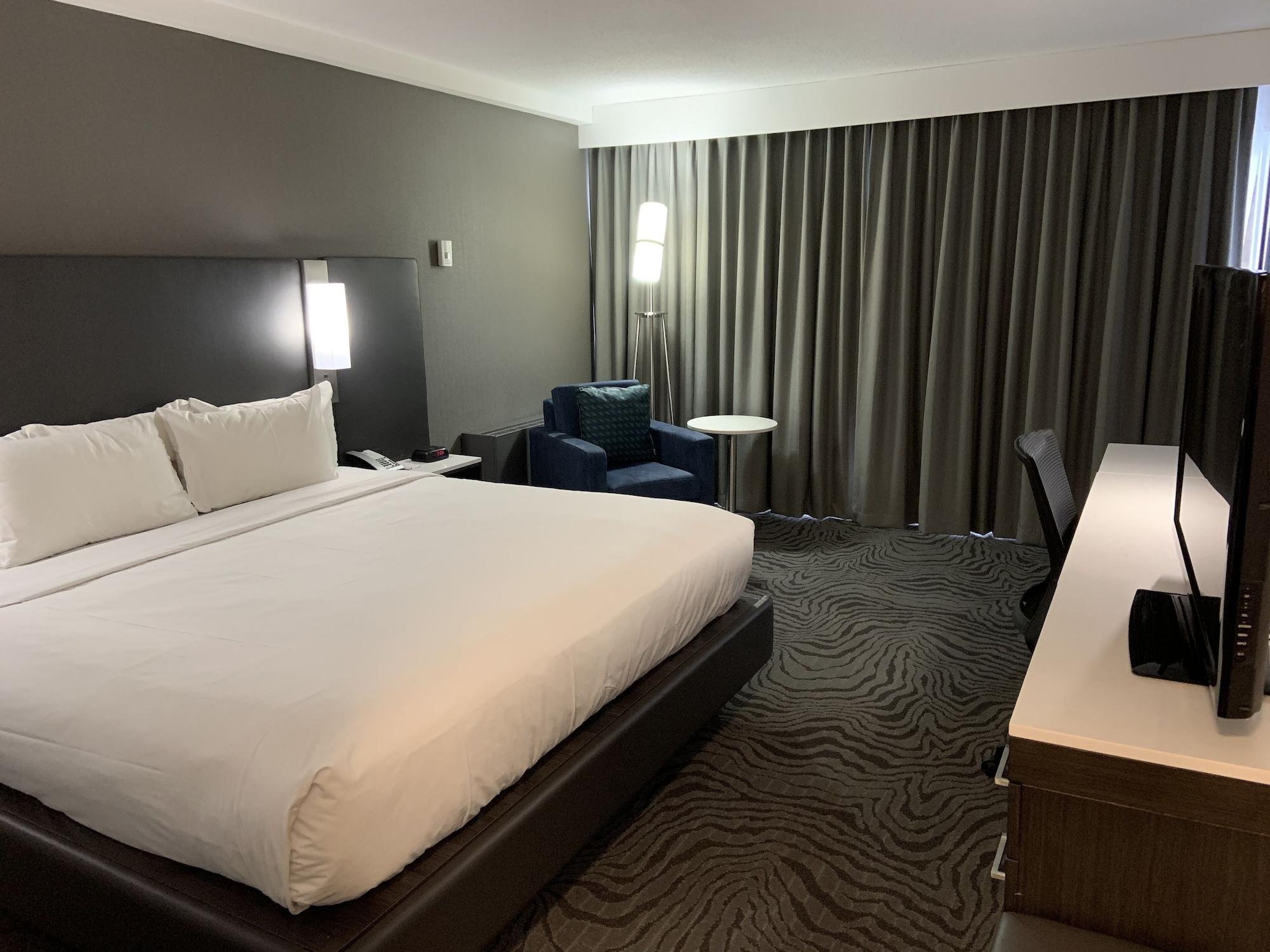Doubletree By Hilton North Hotel Calgary