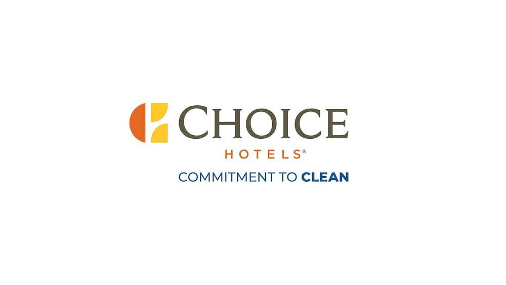 Doubletree By Hilton North Hotel 4*