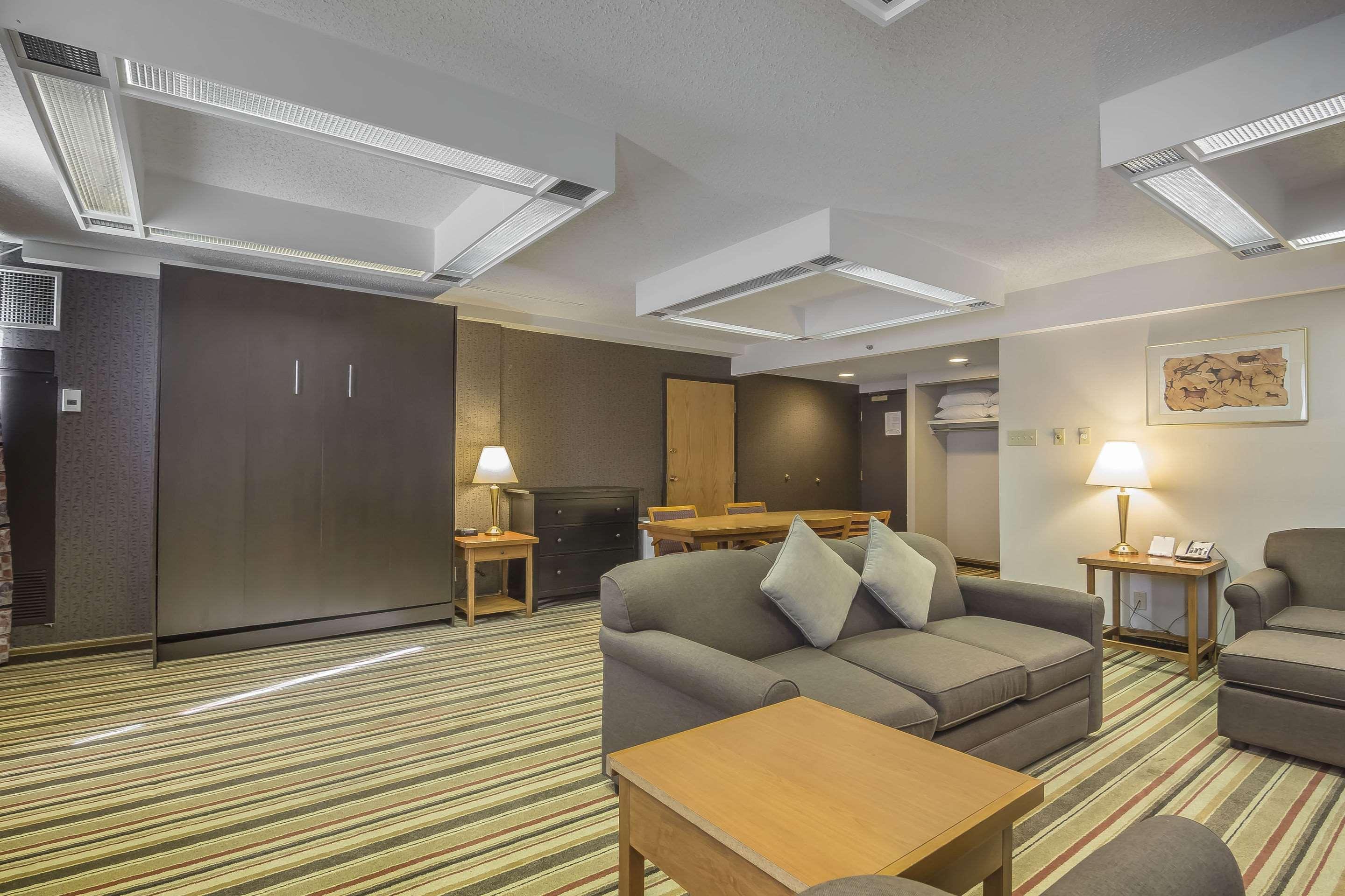 Doubletree By Hilton North