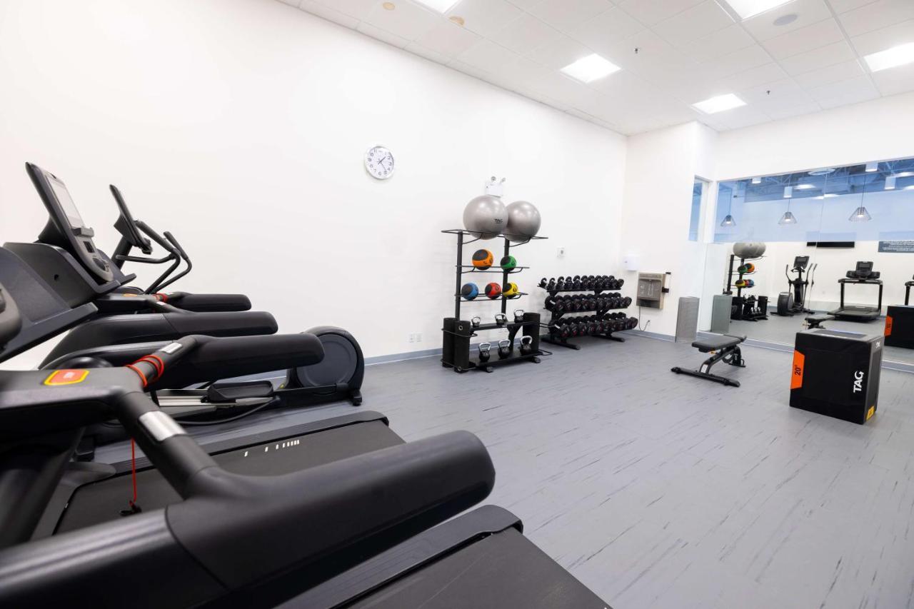 Doubletree By Hilton North Hotel 4*