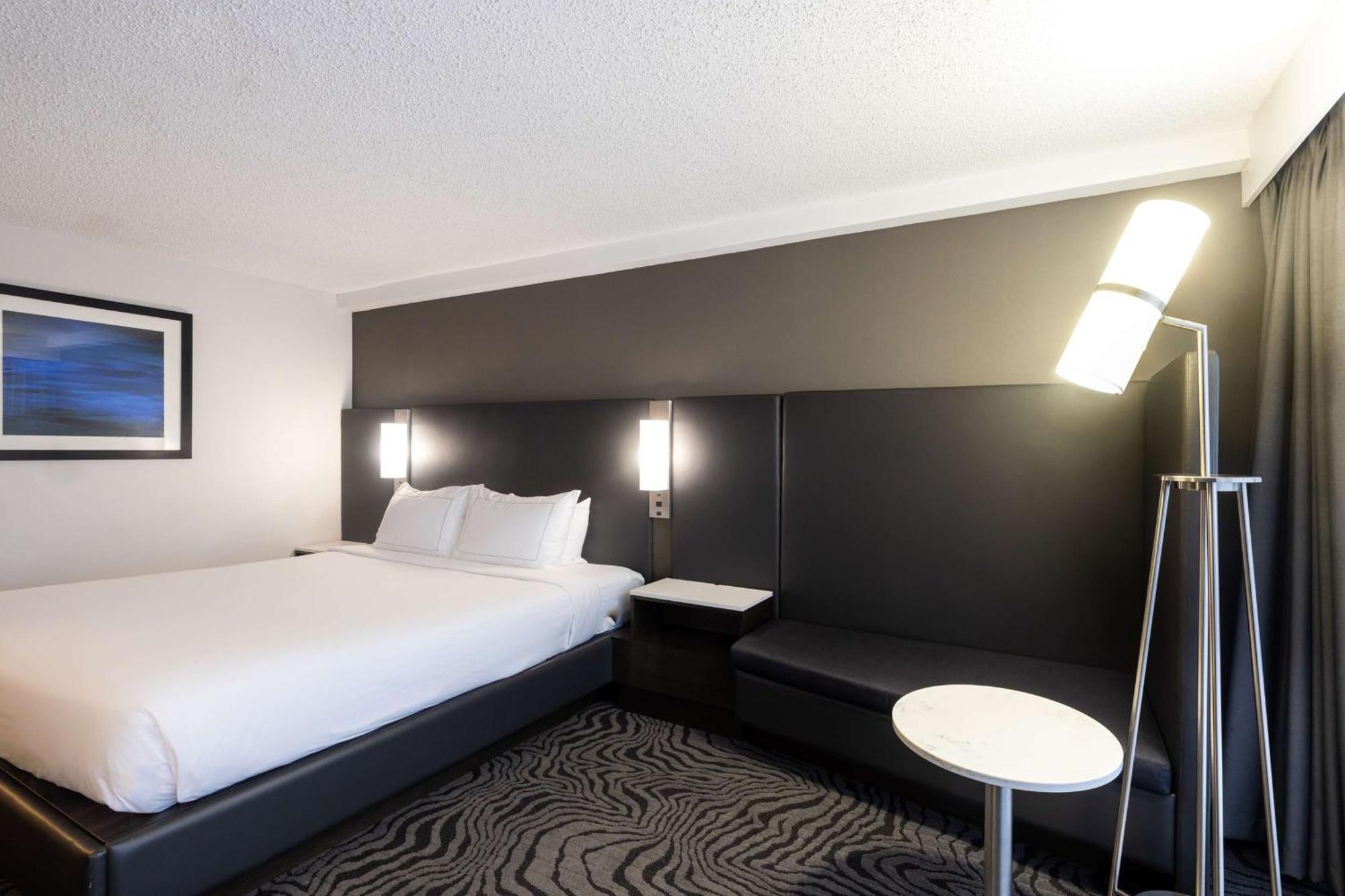 Doubletree By Hilton North