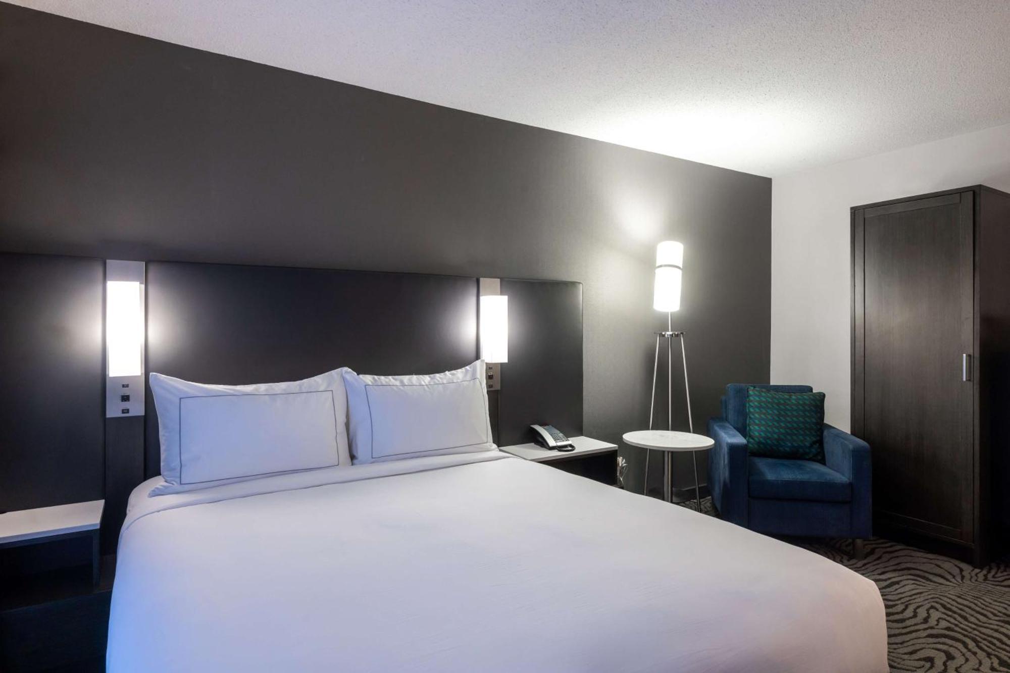 Doubletree By Hilton North 4*