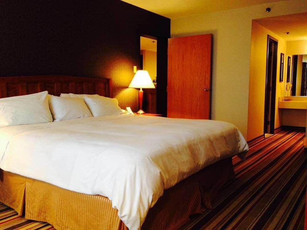 Hotel Doubletree By Hilton North