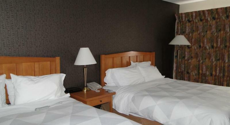Doubletree By Hilton North Hotel Calgary